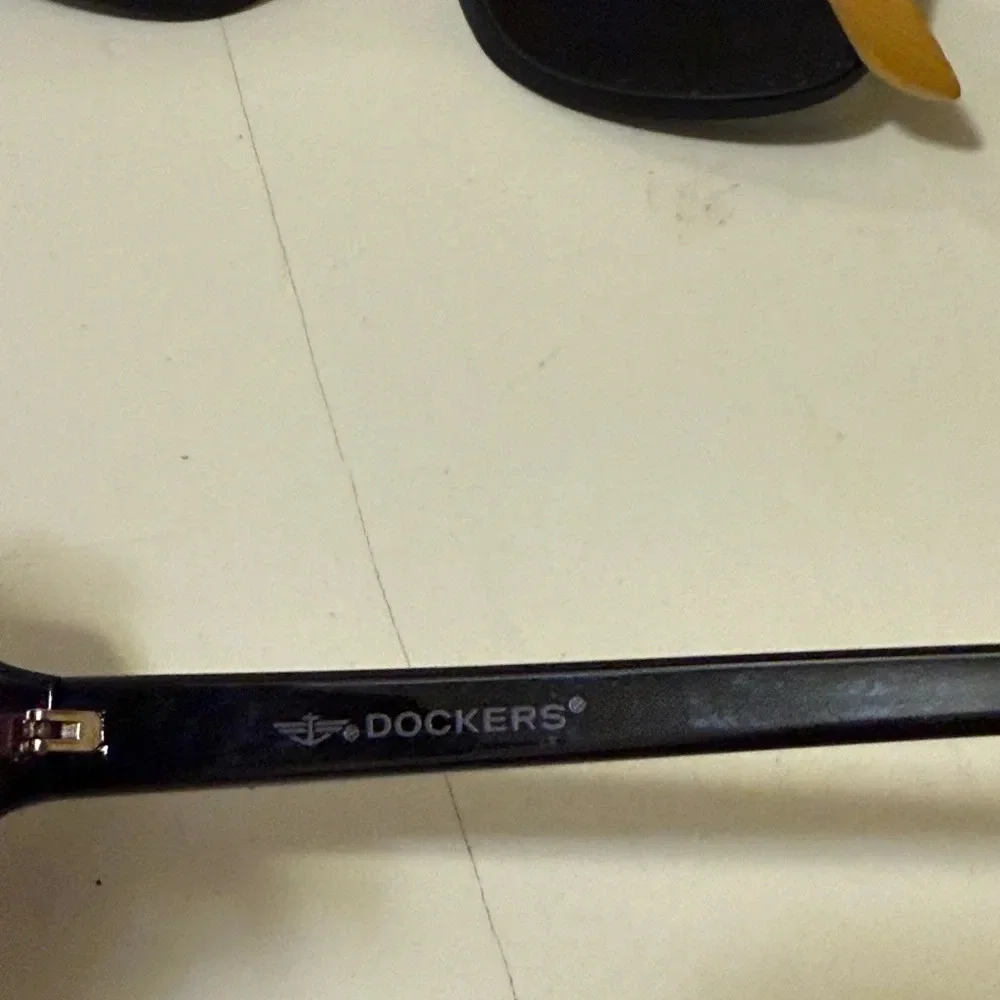 Two beautiful DOCKERS sunglasses in good condition